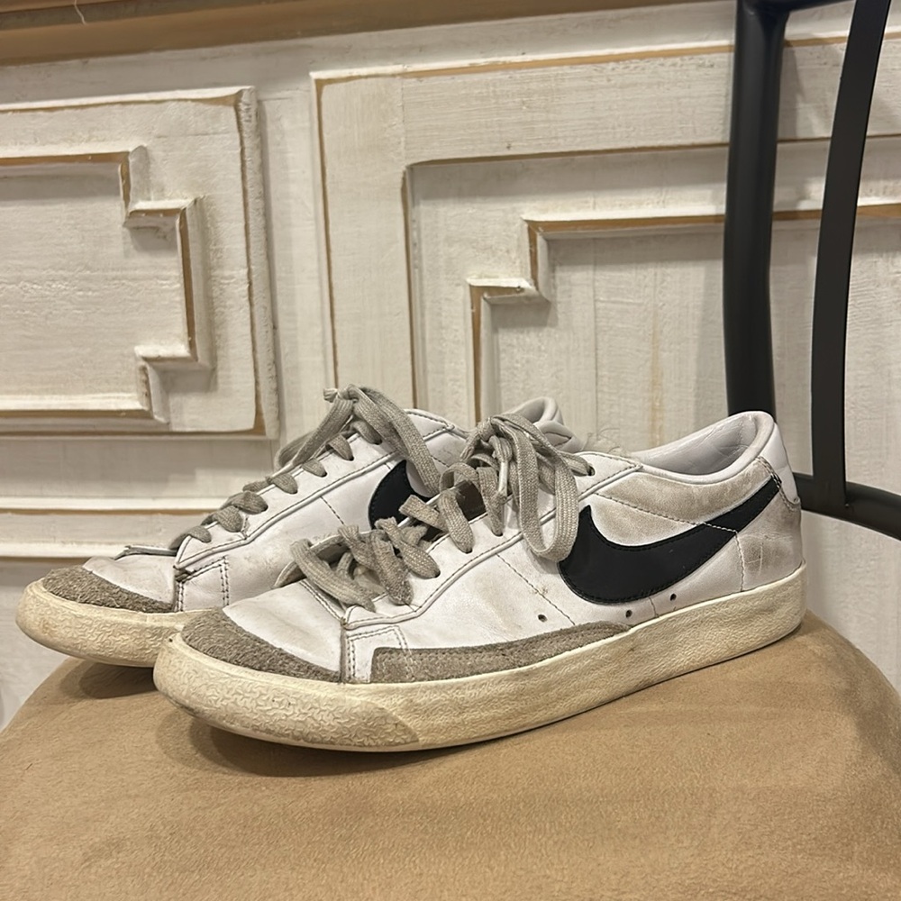 Nike Blazer Low ‘77 Vintage Sneakers (Size 8.5 Men’s)
